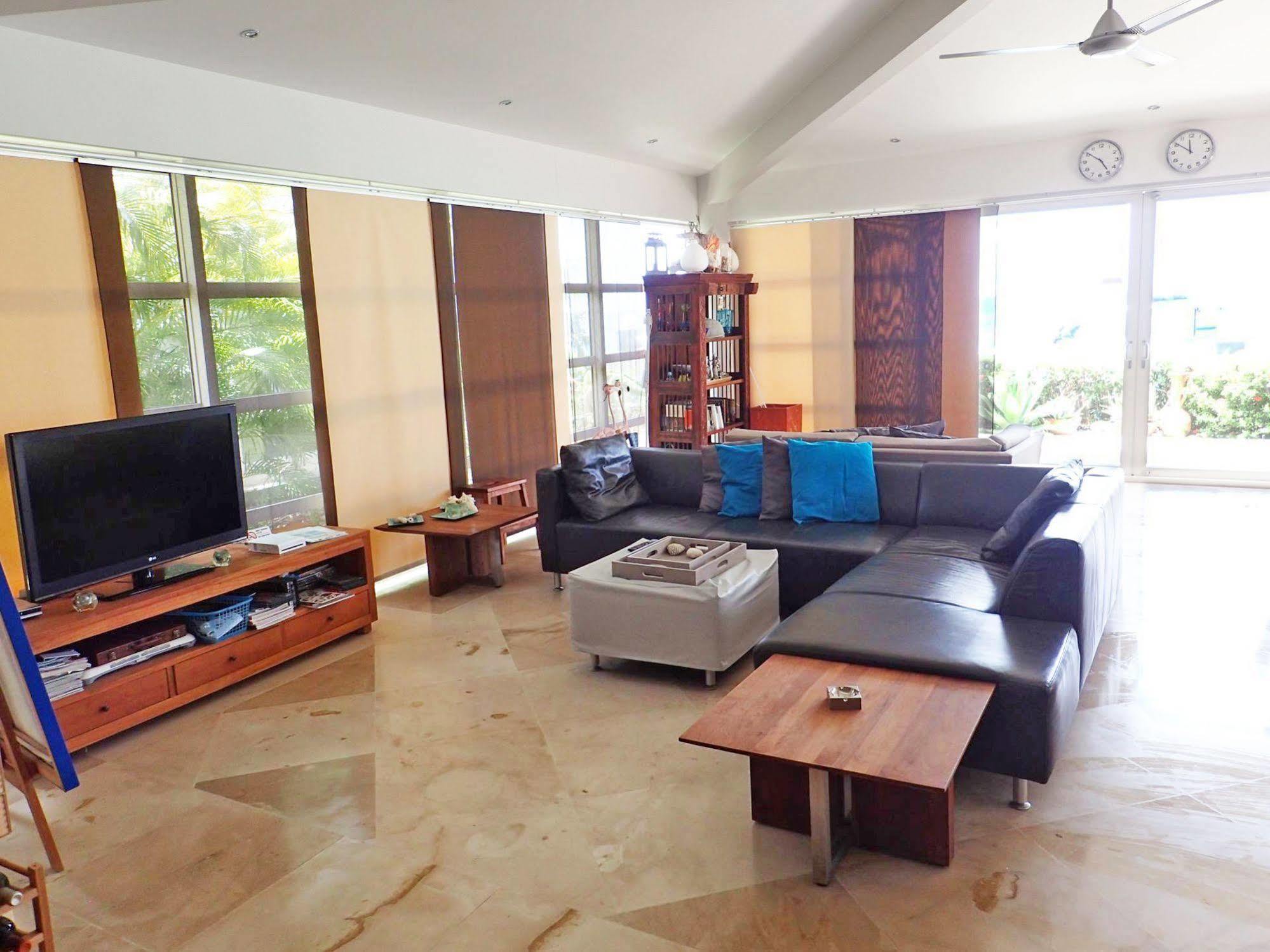 Bonaire Seaside Apartments Екстер'єр фото
