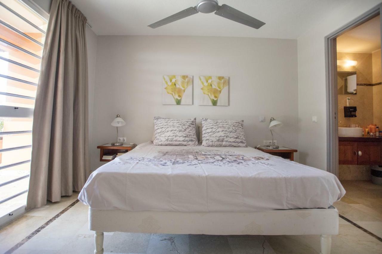 Bonaire Seaside Apartments Екстер'єр фото