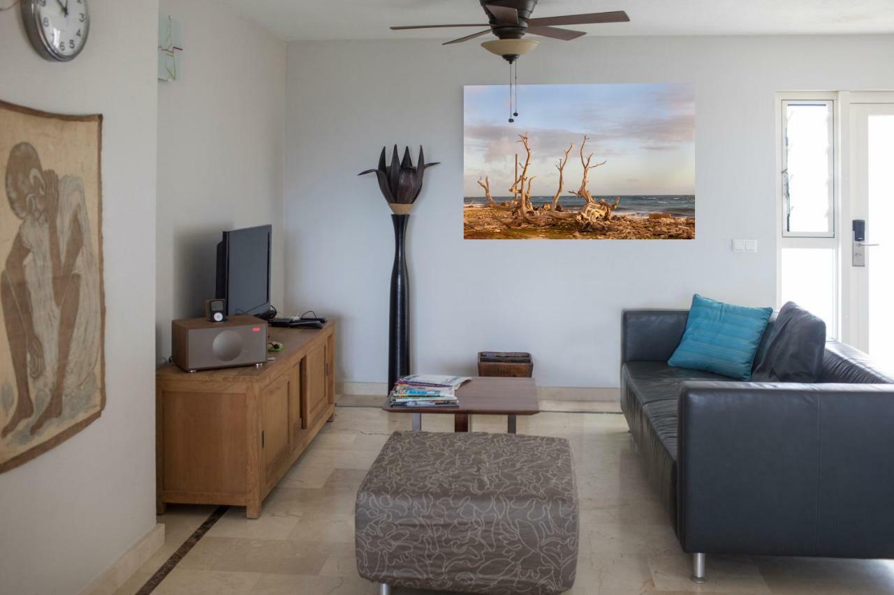 Bonaire Seaside Apartments Екстер'єр фото