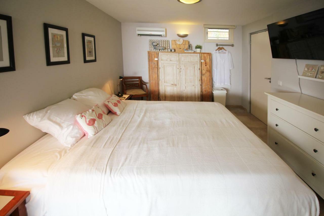 Bonaire Seaside Apartments Екстер'єр фото